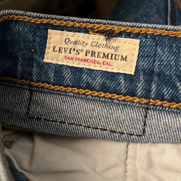 Levi's® Premium WEDGIE STRAIGHT FIT WOMEN'S JEANS 28x26 - Medium Blue - Picture 11 of 12